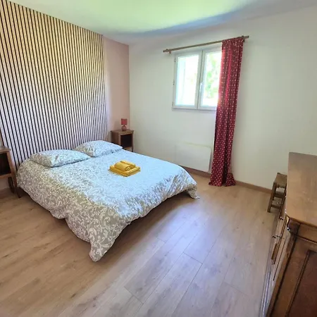 Affittacamere Le Cellier Nature 6 Pers 3*