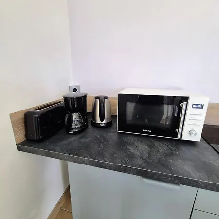 Le Cellier Nature 6 Pers 3* 莱塞比耶