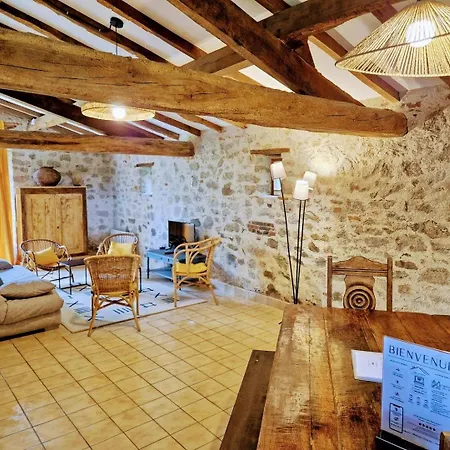 Le Cellier Nature 6 Pers Maison d'hôtes